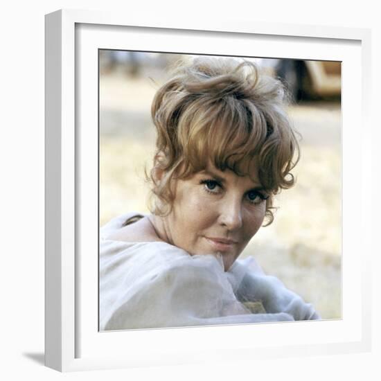 FINIAN'S RAINBOW, 1968 directed by FRANCIS FORD COPPOLA Petula Clark (photo)-null-Framed Photo