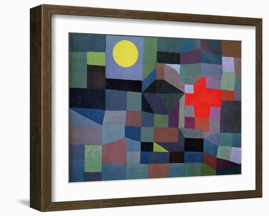 Fire, Full Moon, 1933-Paul Klee-Framed Giclee Print