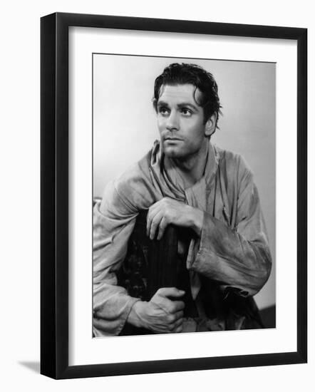 Fire over England, Laurence Olivier, 1937-null-Framed Photo