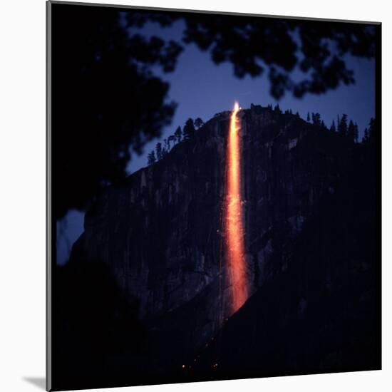 Firefall from Glacier Point at Yosemite National Park-Ralph Crane-Mounted Photographic Print