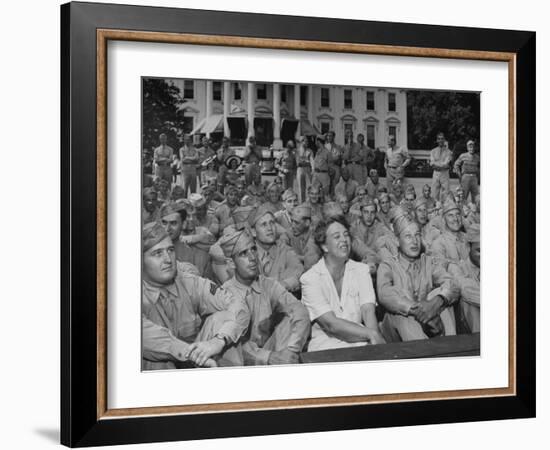 First Lady Eleanor Roosevelt, Singing with a Large Group of US Soldiers-null-Framed Photographic Print