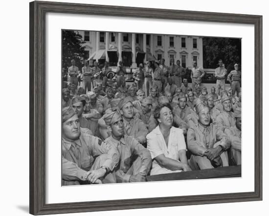 First Lady Eleanor Roosevelt, Singing with a Large Group of US Soldiers-null-Framed Photographic Print