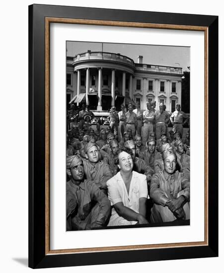 First Lady Eleanor Roosevelt with a Large Group of US Soldiers-Thomas D. Mcavoy-Framed Photographic Print