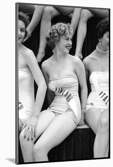 First Miss Universe Contest. Miss France and Miss Israel. Long Beach, California 1952-George Silk-Mounted Photographic Print