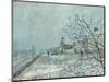 First Snow at Veneux-Nadon, 1878 (Oil on Canvas)-Alfred Sisley-Mounted Giclee Print
