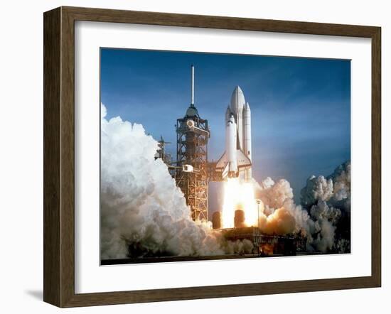 First Space Shuttle Launch on April 12, 1981-null-Framed Photo