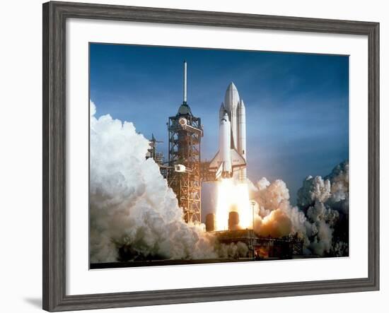 First Space Shuttle Launch on April 12, 1981-null-Framed Photo