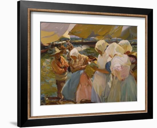 Fischerwomen on the Beach, 1903-Joaquín Sorolla y Bastida-Framed Giclee Print