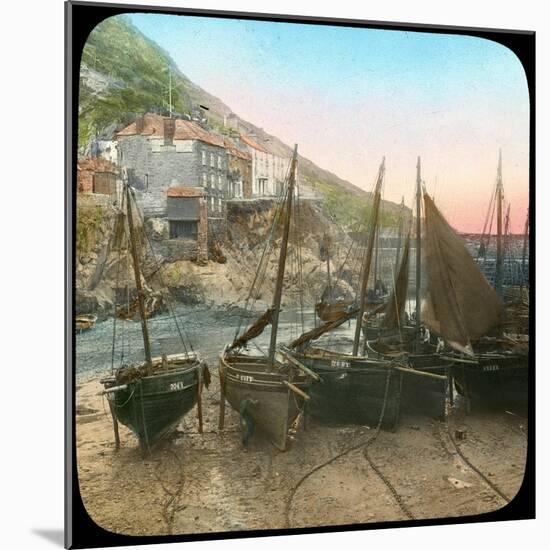 Fishing Fleet at Low Tide, Polperro, Cornwall, Late 19th or Early 20th Century-null-Mounted Giclee Print