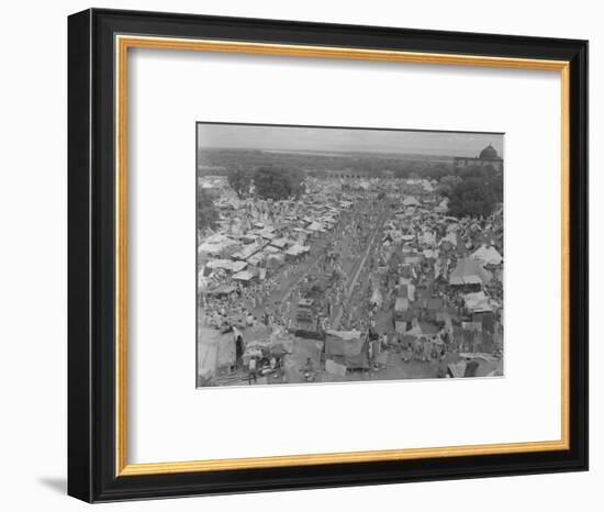 Five Million Indians Flee Shortly after the Newly Created Nations of India and Pakistan, 1947-Margaret Bourke-White-Framed Premium Photographic Print