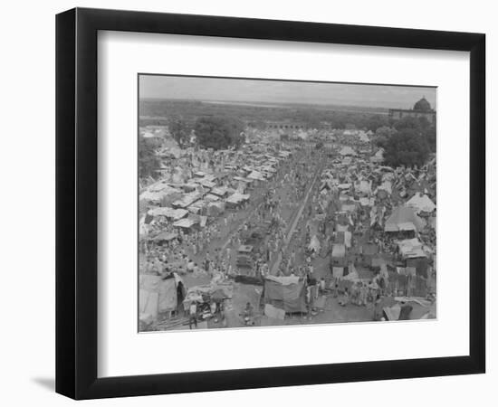 Five Million Indians Flee Shortly after the Newly Created Nations of India and Pakistan, 1947-Margaret Bourke-White-Framed Photographic Print