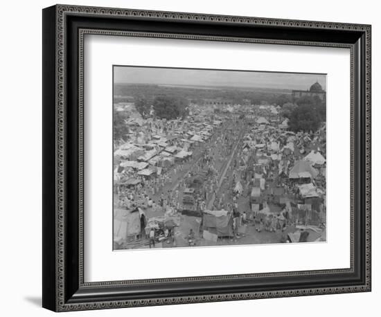 Five Million Indians Flee Shortly after the Newly Created Nations of India and Pakistan, 1947-Margaret Bourke-White-Framed Photographic Print