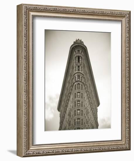 Flatiron Building, Manhattan, New York City, USA-Jon Arnold-Framed Photographic Print