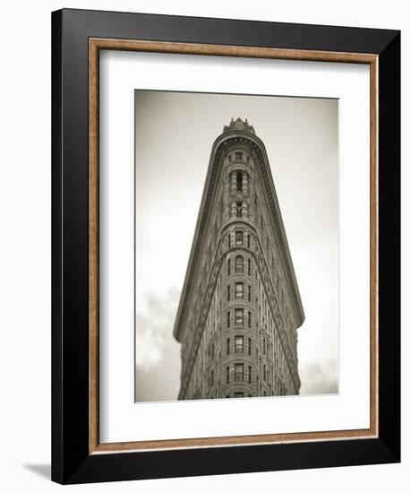 Flatiron Building, Manhattan, New York City, USA-Jon Arnold-Framed Photographic Print