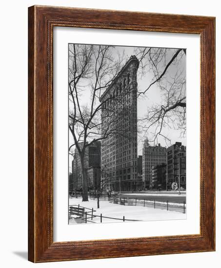 Flatiron Building, NYC-Chris Bliss-Framed Photographic Print