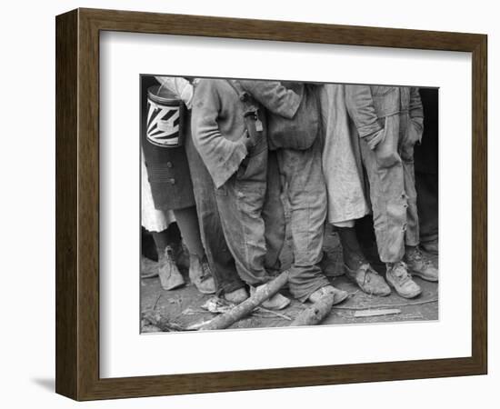 Flood Refugees, 1937-Walker Evans-Framed Photographic Print