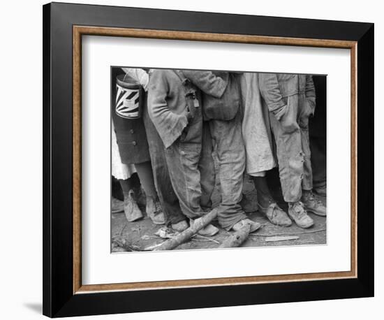 Flood Refugees, 1937-Walker Evans-Framed Photographic Print