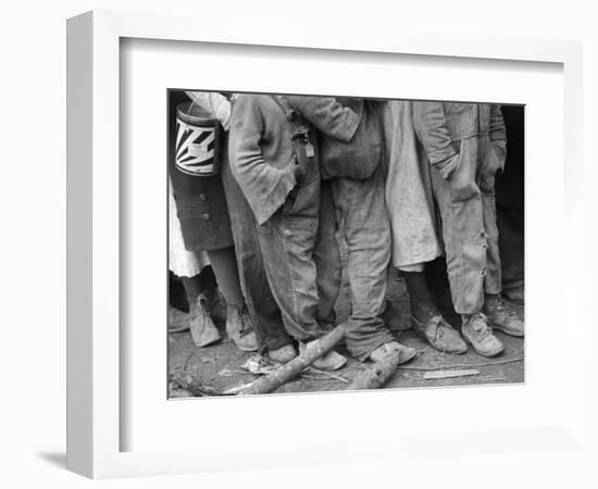 Flood Refugees, 1937-Walker Evans-Framed Photographic Print