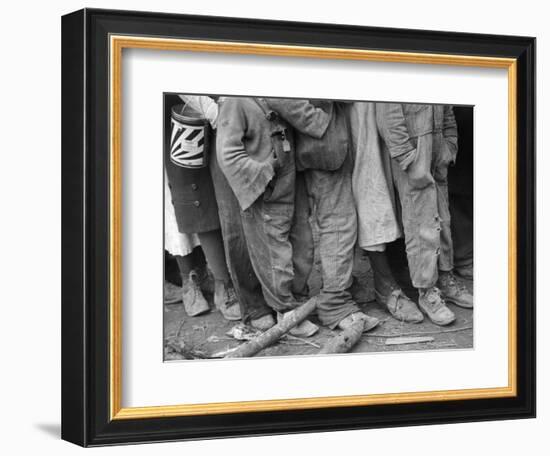 Flood Refugees, 1937-Walker Evans-Framed Photographic Print