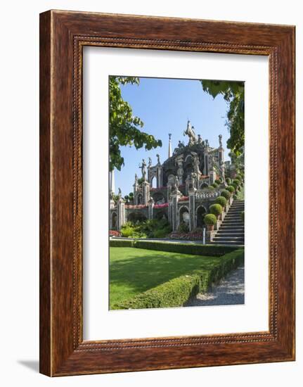 Floral Fountains, Isola Bella, Borromean Islands, Lake Maggiore, Piedmont, Italian Lakes, Italy, Eu-James Emmerson-Framed Photographic Print