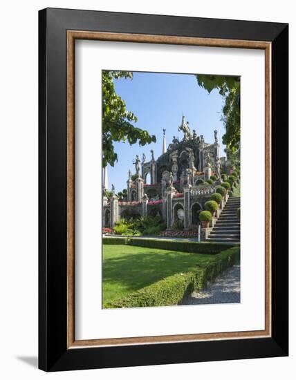 Floral Fountains, Isola Bella, Borromean Islands, Lake Maggiore, Piedmont, Italian Lakes, Italy, Eu-James Emmerson-Framed Photographic Print