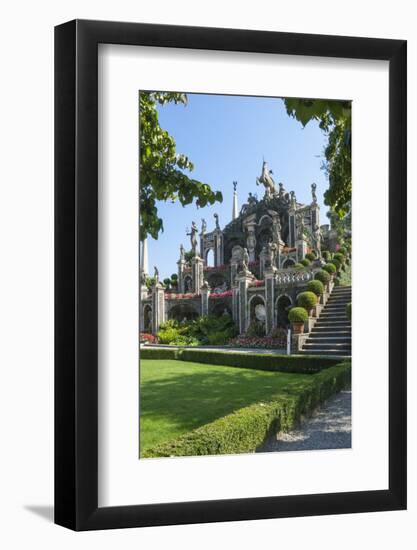 Floral Fountains, Isola Bella, Borromean Islands, Lake Maggiore, Piedmont, Italian Lakes, Italy, Eu-James Emmerson-Framed Photographic Print