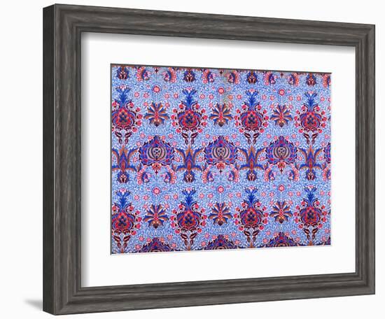 Floral Patterned Wallpaper-William Morris-Framed Giclee Print