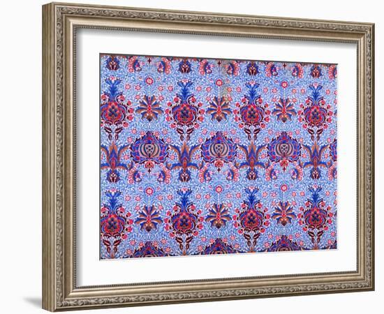 Floral Patterned Wallpaper-William Morris-Framed Giclee Print