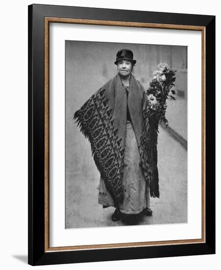 Flower Girl, London, 1926-1927-null-Framed Giclee Print