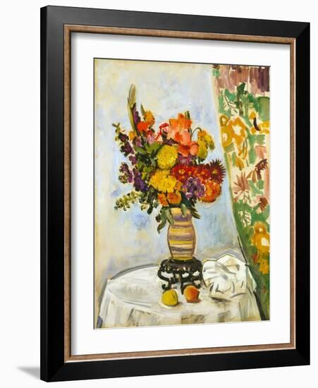 Flowers in a Chinese Vase (Oil on Canvas)-George Leslie Hunter-Framed Giclee Print