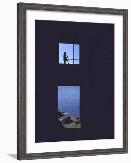 Flying Bridge from Children's Tower to Parents' Wing, Lawrence Buttenwieser's House, Long Island-John Dominis-Framed Photographic Print