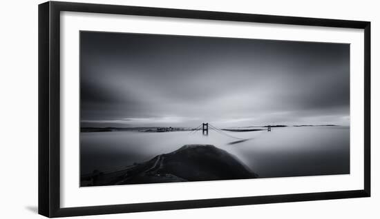 Fog Bay-Toby Harriman-Framed Photographic Print