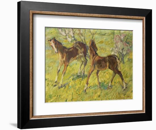 Fohlen Auf Der Weide, 1909-Franz Marc-Framed Giclee Print