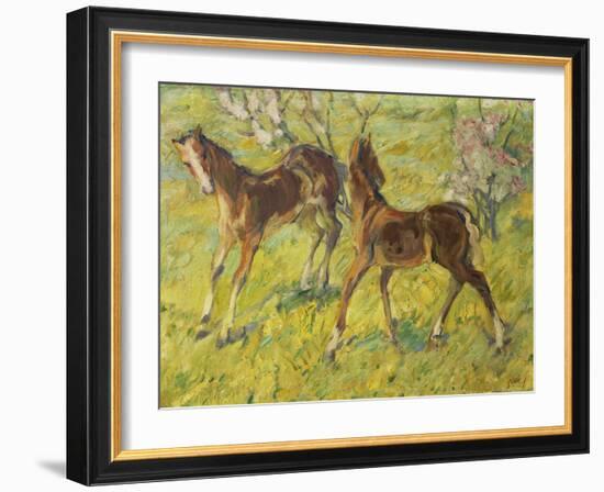 Fohlen Auf Der Weide, 1909-Franz Marc-Framed Giclee Print