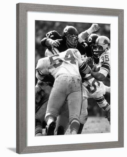 Football: Chicago Bears Dick Butkus No.51 in Action Vs Detroit Lions-Bill Eppridge-Framed Premium Photographic Print