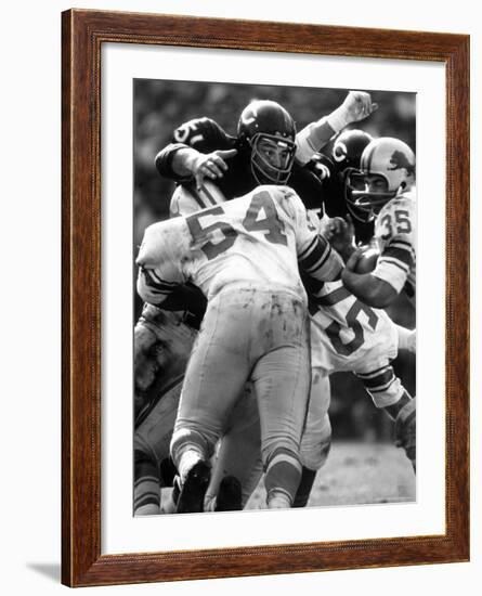 Football: Chicago Bears Dick Butkus No.51 in Action Vs Detroit Lions-Bill Eppridge-Framed Premium Photographic Print