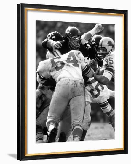 Football: Chicago Bears Dick Butkus No.51 in Action Vs Detroit Lions-Bill Eppridge-Framed Premium Photographic Print