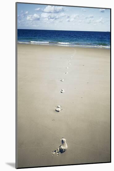 Footprints-Carlos Dominguez-Mounted Photographic Print