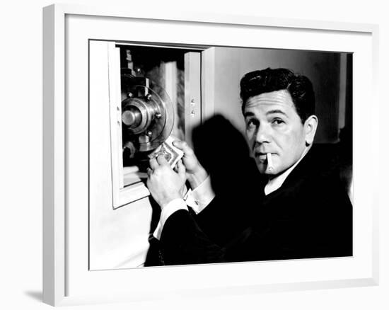 Force of Evil, John Garfield, 1948-null-Framed Photo