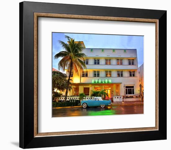 Ford Thunderbird Classic Car in front of the Avalon Hotel, Ocean Drive-null-Framed Art Print