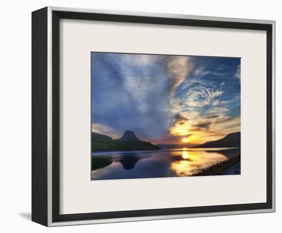 Forever Skies-Trey Ratcliff-Framed Photographic Print