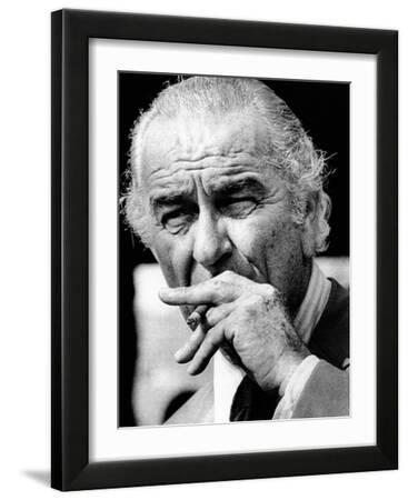 Former President Lyndon Johnson Resumed Smoking after He Left the  Presidency Photo