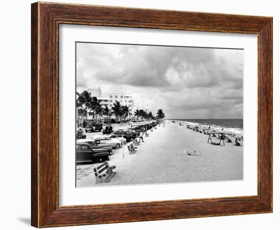 Fort Lauderdale Beachfront, 1949-null-Framed Photographic Print