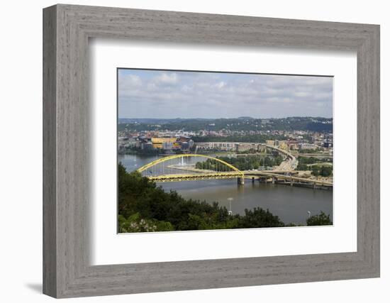 Fort Pitt Bridge, Pittsburgh, Pennsylvania, USA.-Susan Pease-Framed Photographic Print