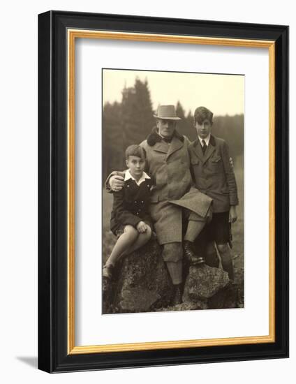 Foto Ak Johannes, Großvater Albert Und Cousin Anselm Von Thurn Und Taxis-null-Framed Photographic Print