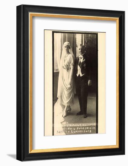 Foto Ak Prinz E. Heinrich Von Sachsen, Prinzessin Sophie Von Luxemburg-null-Framed Photographic Print