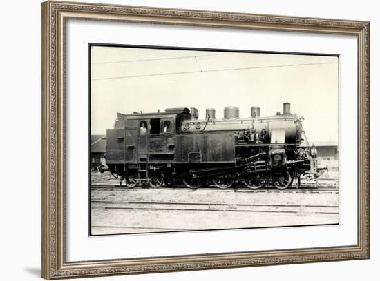 Foto Deutsche Personenlok Nr. 77 113 Pfalz, Fahrer-null-Framed Giclee Print