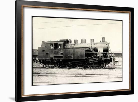 Foto Deutsche Personenlok Nr. 77 113 Pfalz, Fahrer-null-Framed Giclee Print