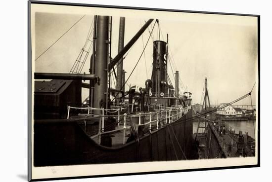 Foto S.S. Java Arrow, Dry Dock, New York 1929-null-Mounted Giclee Print