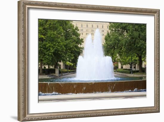 Fountain in Linn Park, Birmingham, Alabama, United States of America, North America-Richard Cummins-Framed Photographic Print